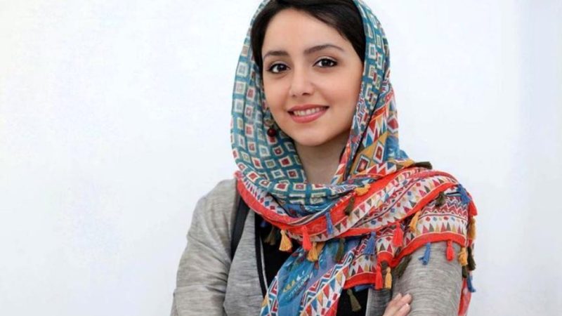 عکس استایل خانومانه و ساده نازنین بیاتی در طبیعتی زیبا