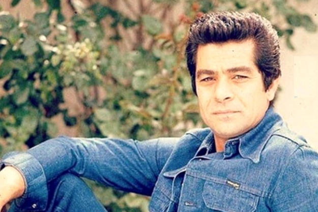 آقای بهروز وثوقی، آن کوچه را برای شما نگه داشته‌ایم + عکس ها - تصویر شاخص