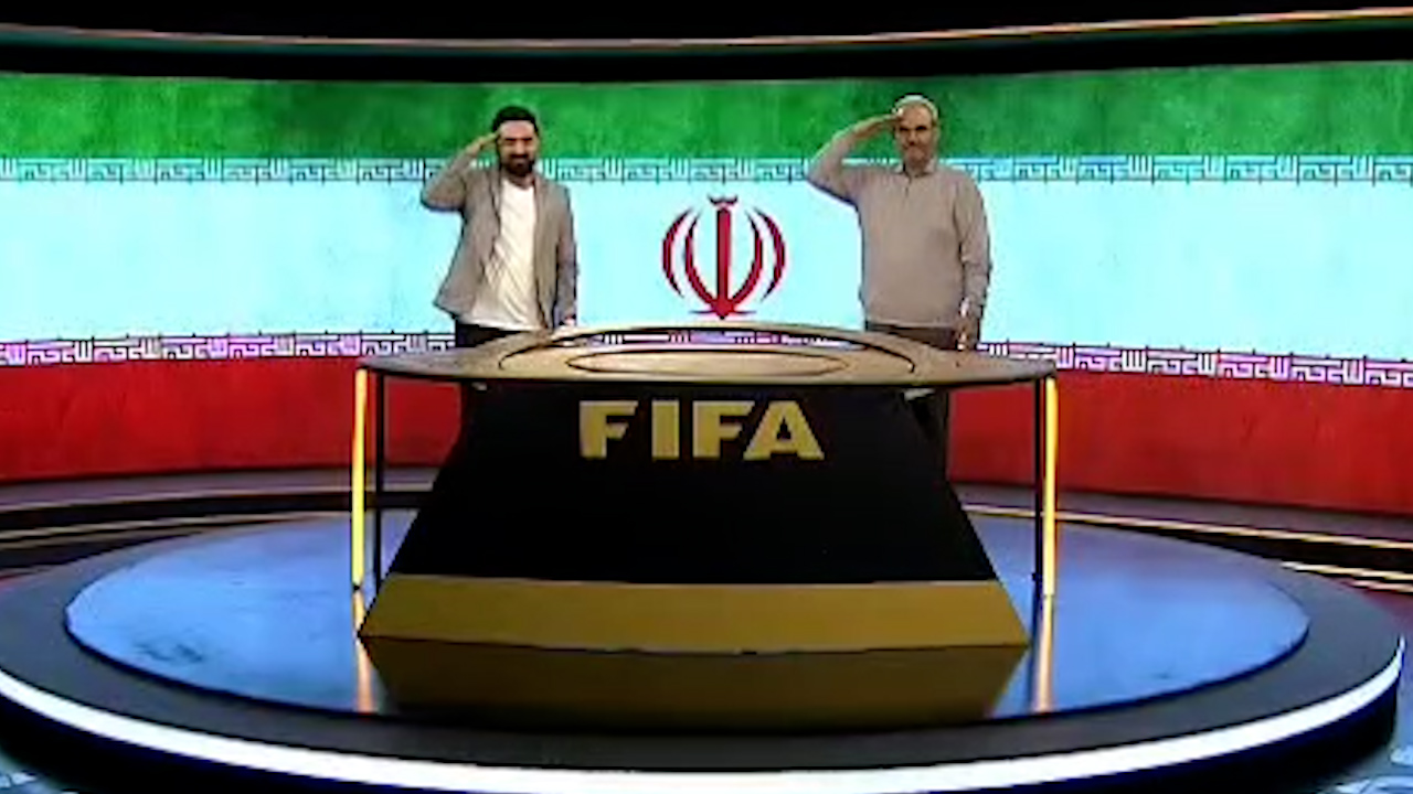 سلام نظامی جواد خیابانی و نیما دلاوری در برنامه جام‌جهانی باشگاه‌ها - تصویر شاخص