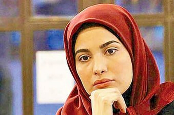 استایل جذاب «ریحانه رضی» بازیگر سریال تاسیان در خیابان های تهران / خارج از قاب چه تیپی زده! - تصویر شاخص