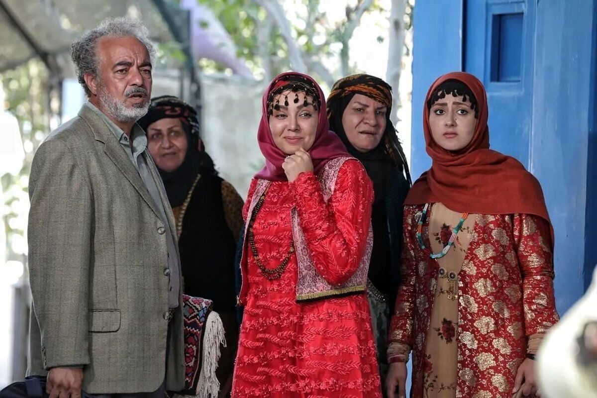عکس| سفر در زمان ؛ «مه لقا خانم» ۷ سال بعدِ سریال نون خ در ۷۸سالگی/ تغییر چهره فریده سپاه منصور - تصویر شاخص
