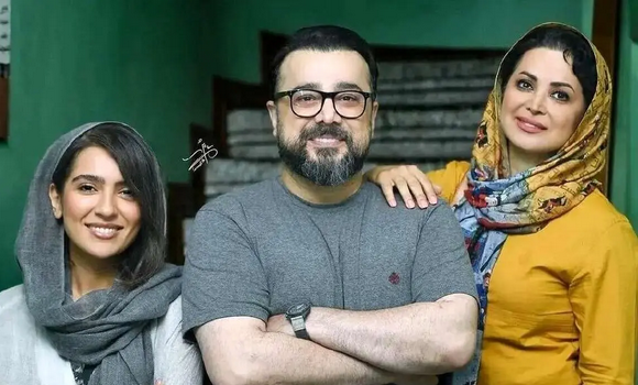 عکس| کمند امیرسلیمانی برای مونا کرمی ( همسر سپند ) سنگ تمام گذاشت؛ عجب خواهرشوهر مهربانی است خانم بازیگر - تصویر شاخص