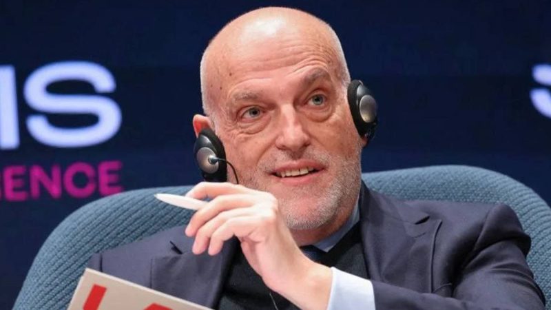 رئیس لالیگا: جام جهانی نمایش مضحک است؛ انتقاد تند خاویر تباس از جام باشگاههای جهان