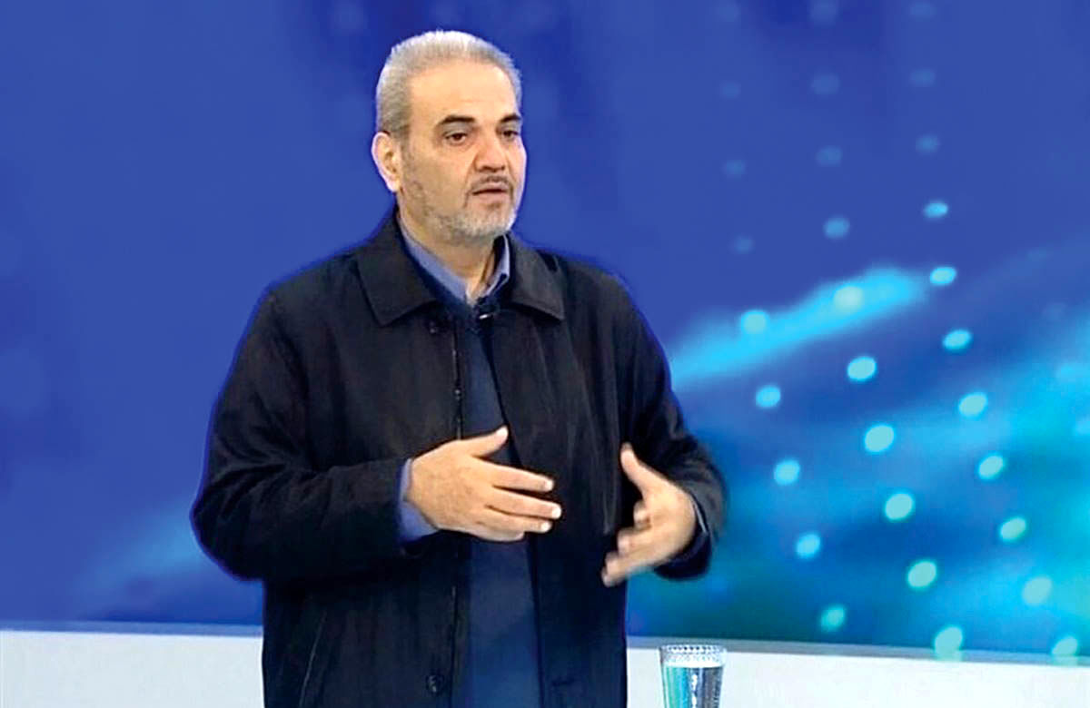 خیابانی: مدیران ما زیرمیزی می گیرند که رقم قراردادها را نمی گویند - تصویر شاخص