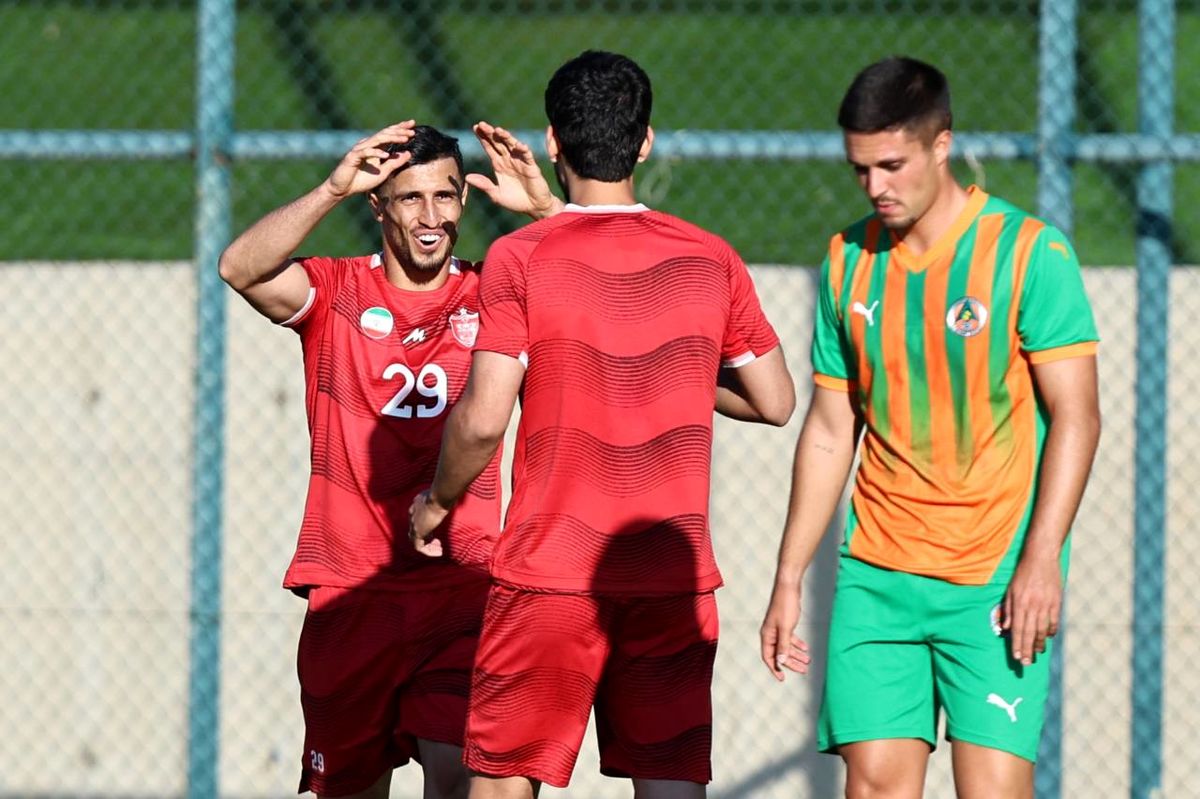 گل‌های علیپور و‌ بیفوما در دیدار تدارکاتی پرسپولیس مقابل آلانیا - تصویر شاخص