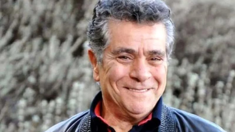 عکس/ گذر در زمان ؛ چهره جوان و تیپ جالب «بهروز وثوقی، هوشنگ حسینی و چنگیز وثوقی»؛ سال 48