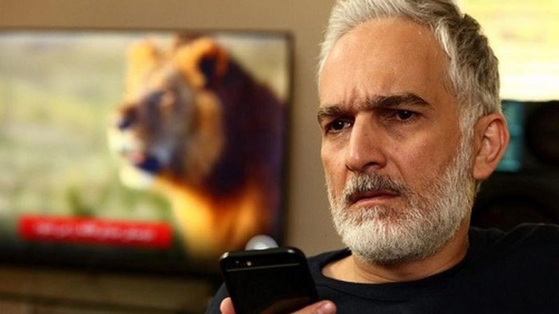 تصاویر| همسر و دختر زیبای بیژن بنفشه خواه شما را حیران می کنند/ همسر آقای بازیگر خارجی است؟