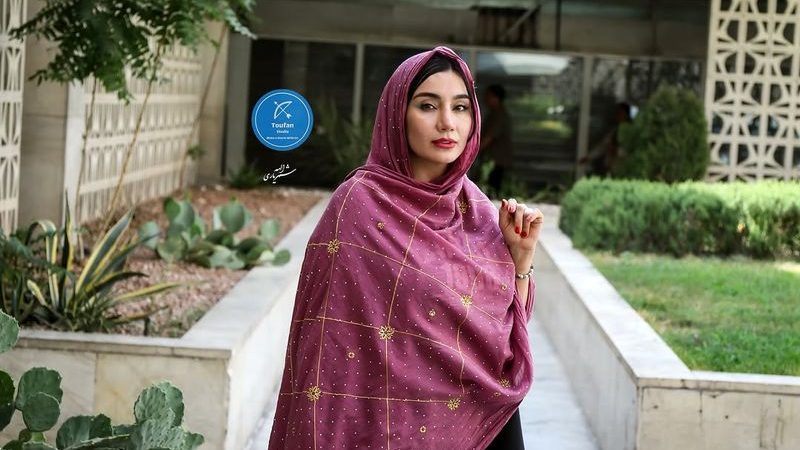 خاطره حاتمی با بیبی فیس اش حسابی به بازیگران دیگر فخر فروخت