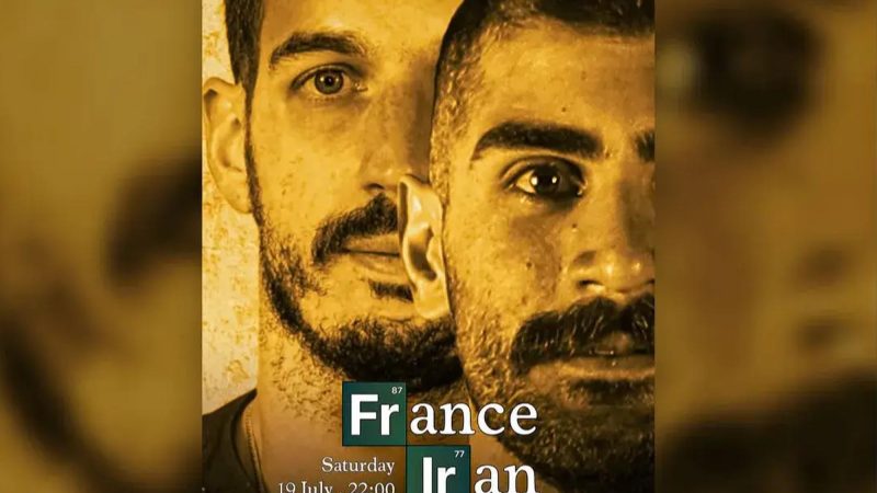 رونمایی از پوستر تیم ملی والیبال ایران پیش از بازی با فرانسه