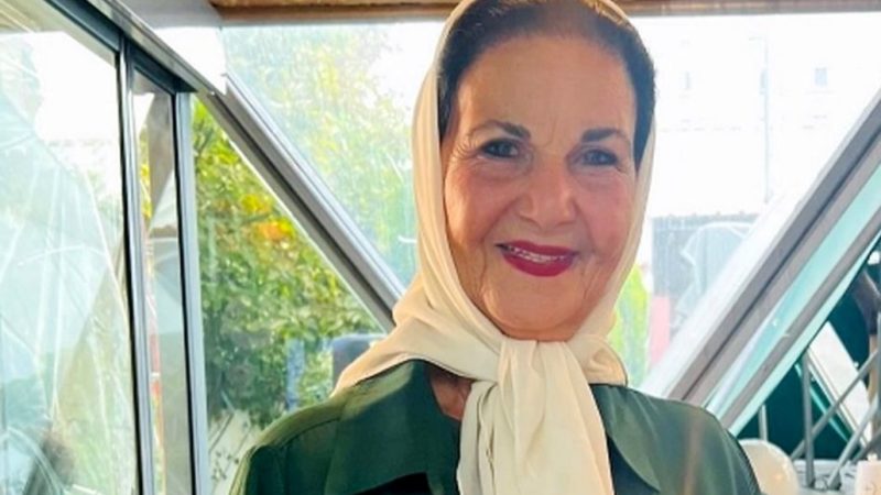 عکس؛ سفر در زمان، «پوری بنایی ومرتضی عقیلی» در نمایی از فیلم تنها مرد محله؛ سال 51