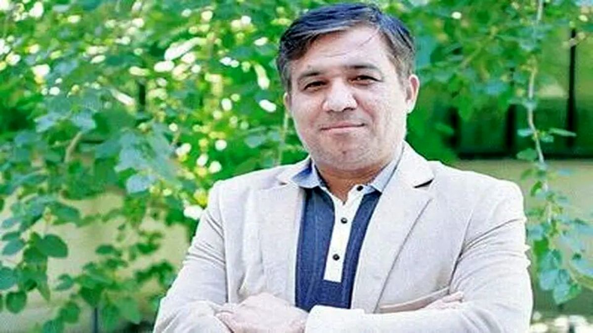 علی تاجرنیا: قهرمانی از نان شب واجب‌تر است - تصویر شاخص