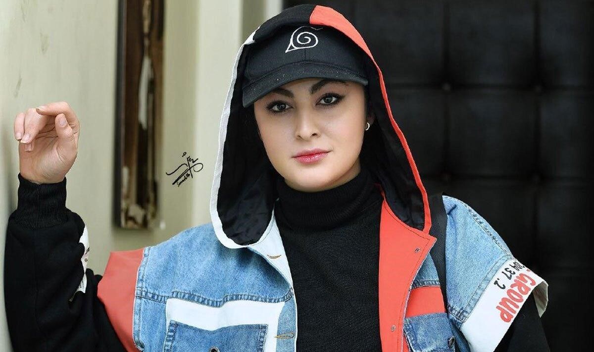 عکس/ استایل خاص مریم مومن در کیش/ خانم بازیگر کنار دریا - تصویر شاخص