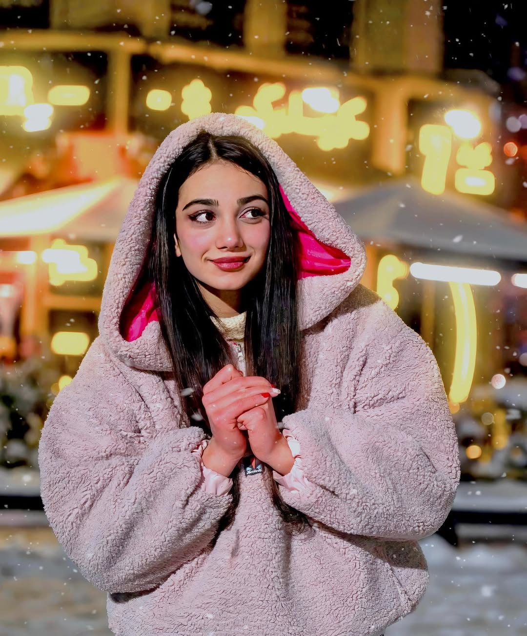 الهه پورصالح لژیونر والیبال در اسلوونی را بیشتر بشناسید+ عکس‌های جذاب دختر دهه هشتادی ایران - تصویر شاخص
