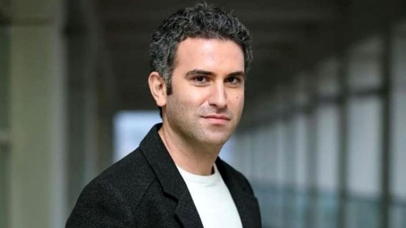 عکس خنده دار هوتن شکیبا با چادر زنانه جنجال به پا کرد