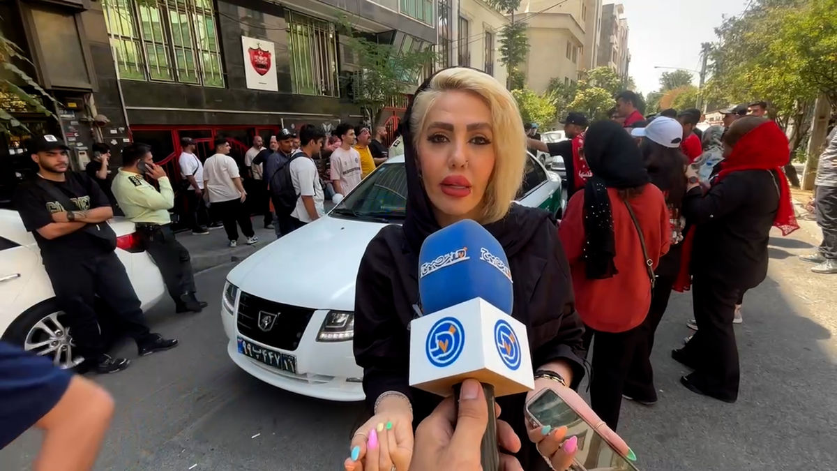 هواداران معترض پرسپولیس: آقای درویش چرا گذاشتید گولسیانی از پرسپولیس برود؟ - تصویر شاخص