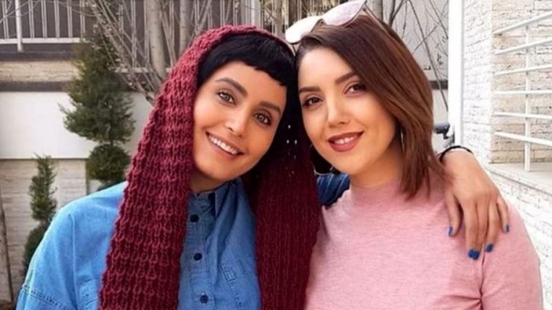 عکس/ تصویری از الناز شاکردوست در حال موتورسواری / موتور قدیمی و نوستالژی هوش از سرتان می برد