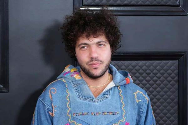 نامزد سلنا گومز جنجال به پا کرد - تصویر شاخص