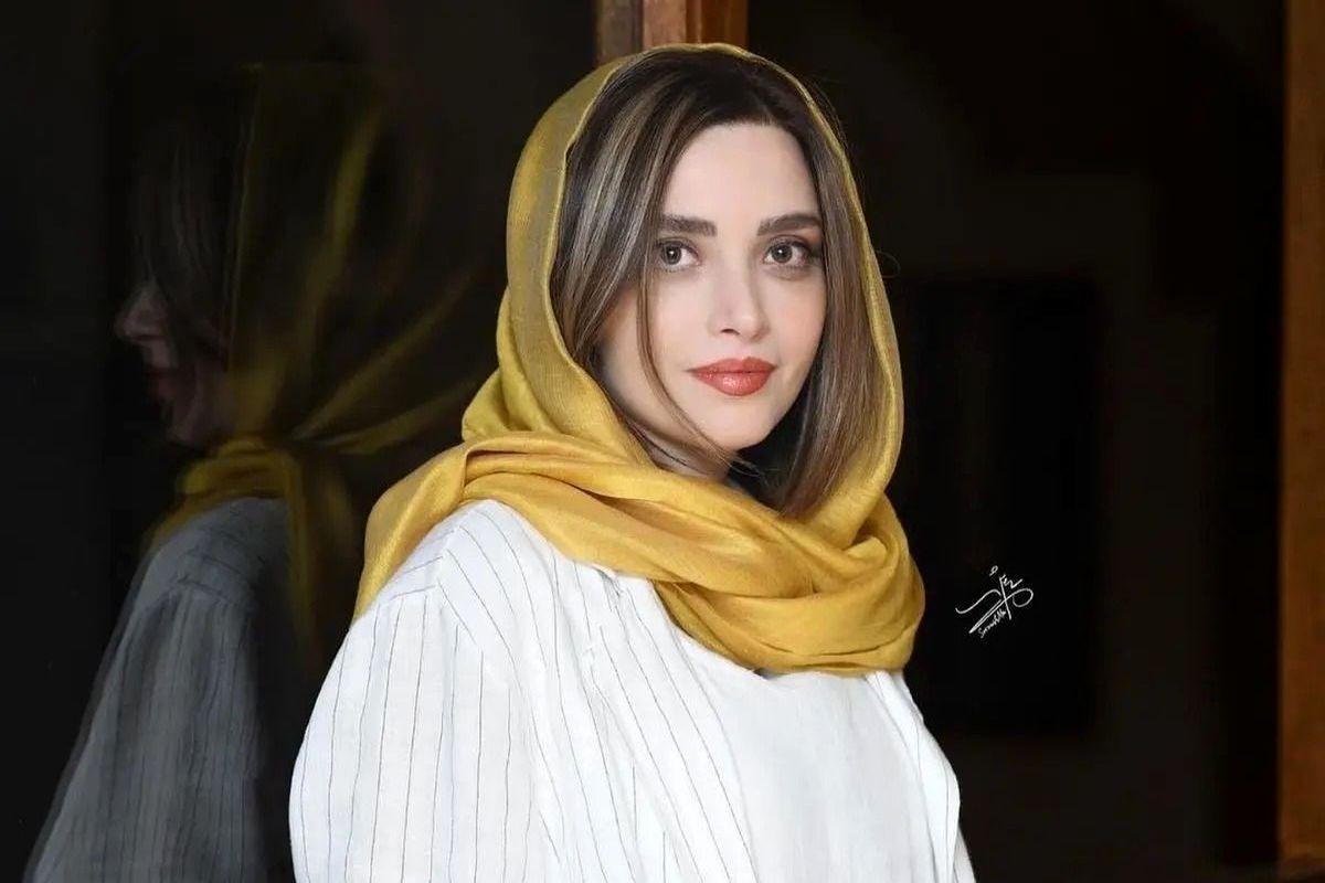 بهنوش طباطبایی 1