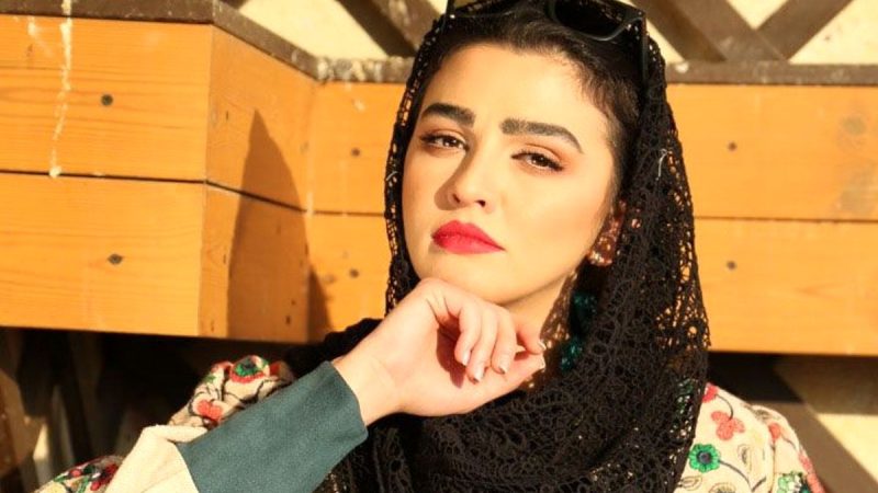 عکس/ سلفی عاشقانه سیما خضرآبادی و همسر خوشتیپش