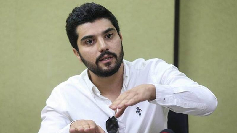 بیوگرافی سینا مهراد + عکس پدر و مادر مشهورش