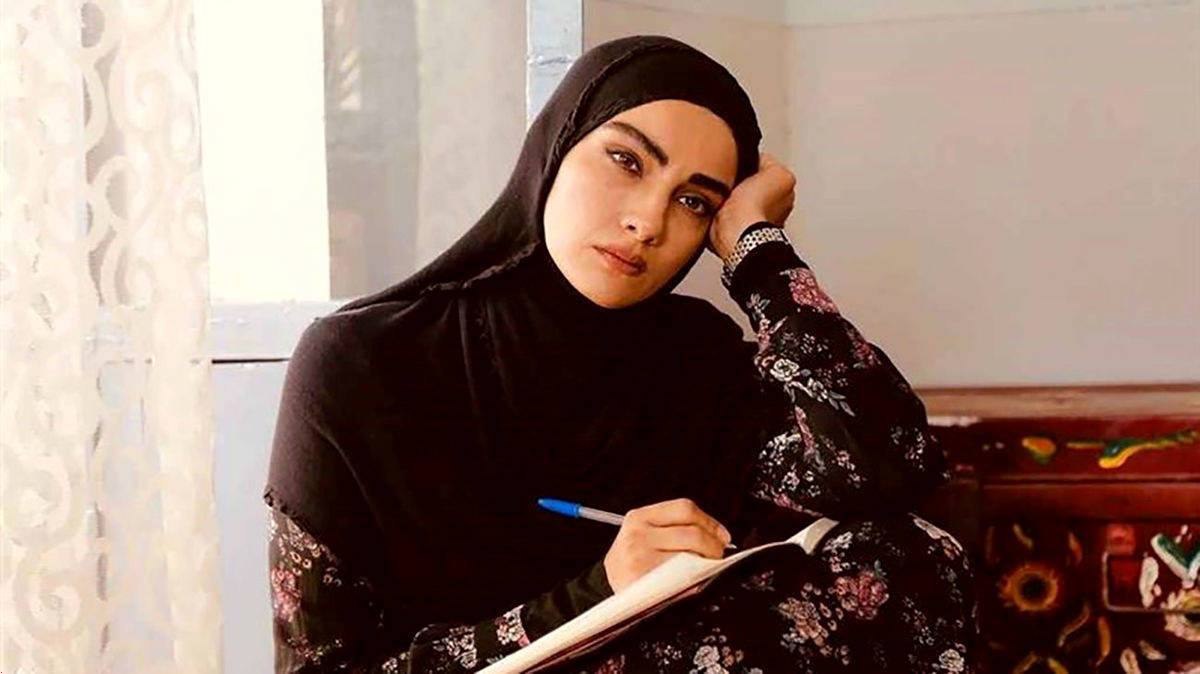 محیا دهقانی