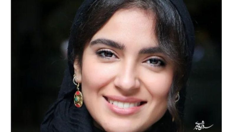 عکس/ تصویری جذاب از مونا کرم با یک تیپ سنتی بعداز زایمان