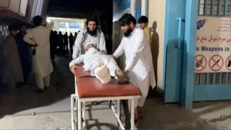 تعداد تلفات در زمین لرزه افغانستان نگران کننده شد
