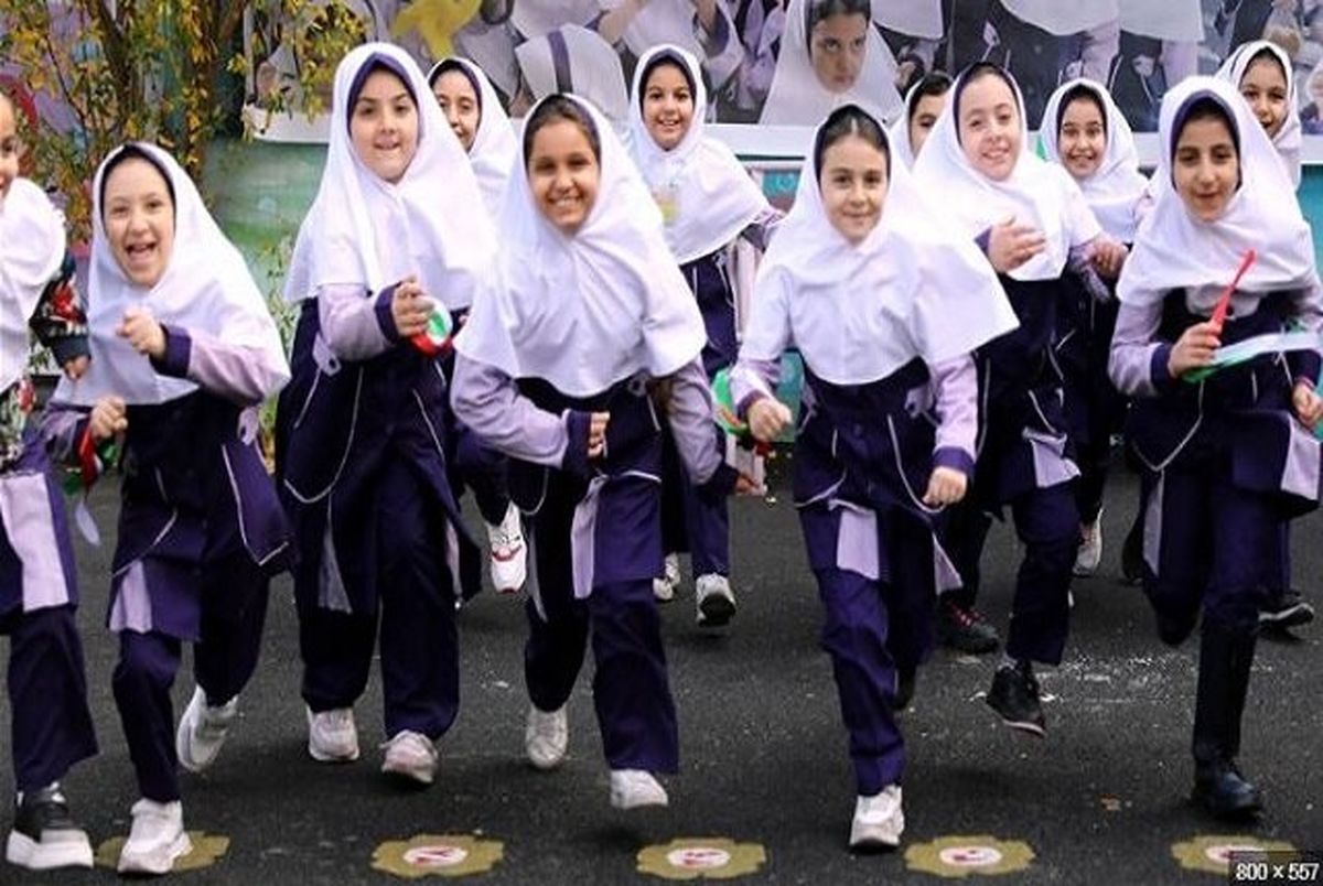 چه زمانی، برای دانش آموزان کفش بخریم؟ - تصویر شاخص