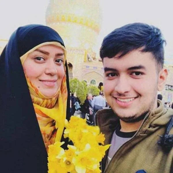 الهام چرخنده