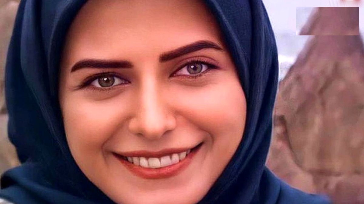 لعیا زنگنه