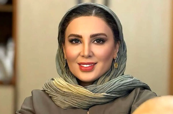 عکس| استایل جذاب لیلا بلوکات در کنسرت رضا صادقی/ تیپ خانم بازیگر کنار اقای خواننده غوغا کرد - تصویر شاخص