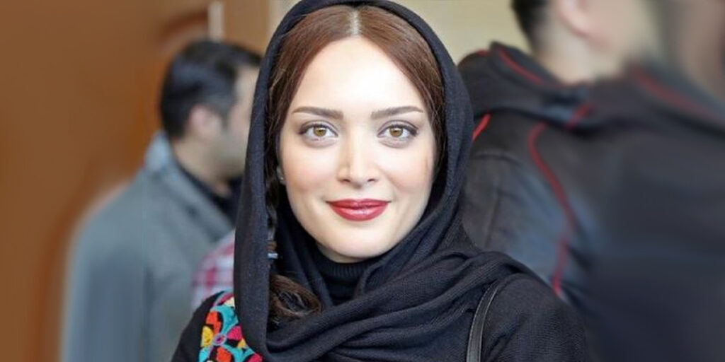بهنوش طباطبایی در الیور توئیست