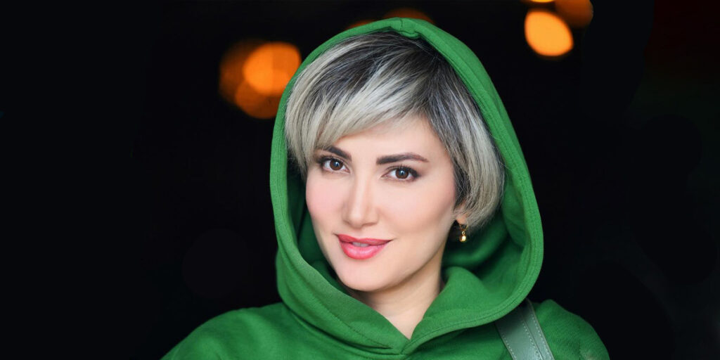 عکس | استایل خلاقانه سمیرا حسینی در جشن عکاسان سینما/ خانم بازیگر حسابی دلبری کرد - تصویر شاخص