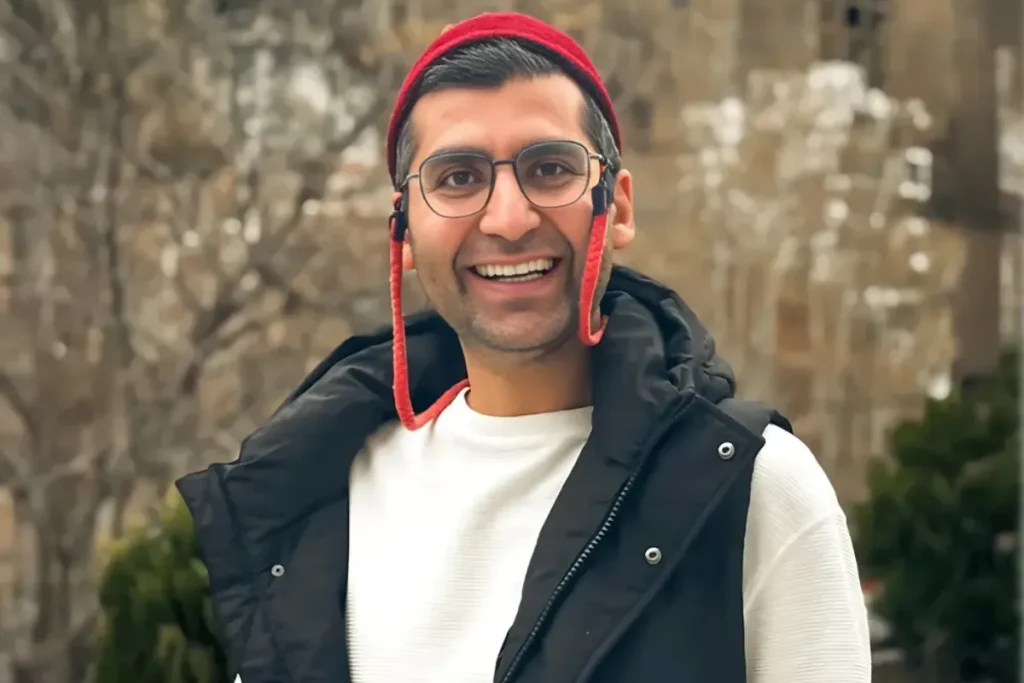 فیلم| بیوگرافی و حواشی زندگی مجتبی شکوری+ ماجرای تعرض جنسی به او تا شهرت در «کتاب‌باز» - تصویر شاخص