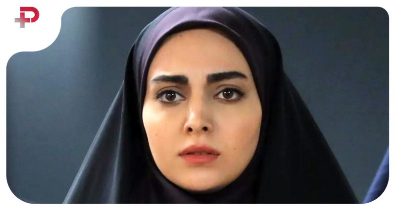 عکس/ تصویری خاص از مهشید جوادی ؛ دلبری خانم بازیگر در خودروی شخصی‌ اش