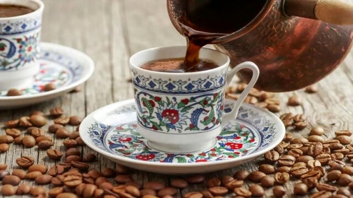 تاثیر قهوه بر ضعف جسمی ؛ قهوه برای ما خوب است یا بد؟ - تصویر شاخص