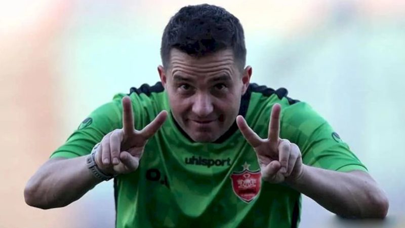 گزینه برزیلی در راه تهران: اوسمار ویرا سرمربی پرسپولیس شد - تصویر شاخص