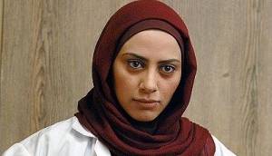 عکس| استایل پاییزی مونا فرجاد شما را حیران می کند/ کتی ساختمان پزشکان با یک تیپ پاییزی خودنمایی کرد - تصویر شاخص