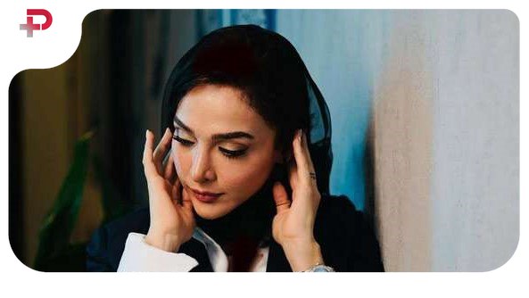 عکسی متفاوت از المیرا دهقانی در آیینه؛ لحظه‌ای ناب از تمرین نمایش جدیدش - تصویر شاخص