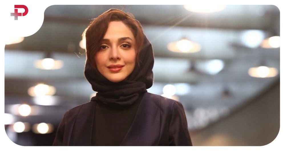 فخرفروشی المیرا دهقانی جلو آینه؛ پز میده یا سبک زندگیشه؟ - تصویر شاخص