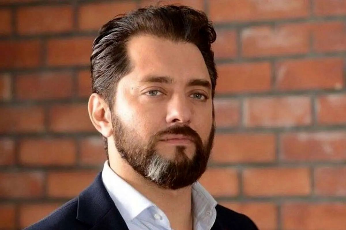 عکس| سلفی خاص بهرام رادان و امیر جعفری روی آسمان - تصویر شاخص