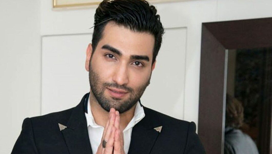 عکس| شام عاشقانه حسین تهی و بانوی دهه هشتادی‌اش - تصویر شاخص