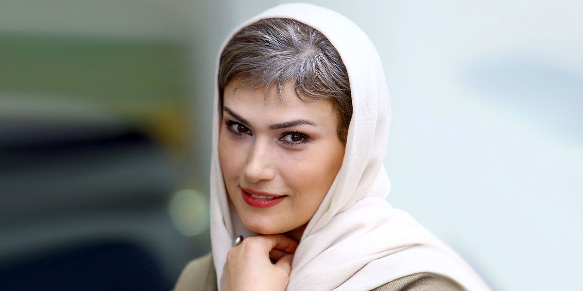 لادن مستوفی
