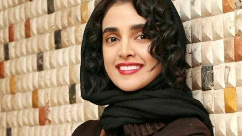 عکس| دلبری الهه حصاری پشت فرمان؛ چه دلبری هم میکنه خانم بازیگر
