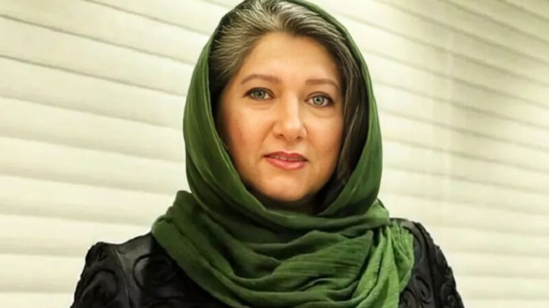 بیوگرافی و حواشی زندگی فریبا متخصص و همسرش + شرط عجیب شوهرش برای ازدواج
