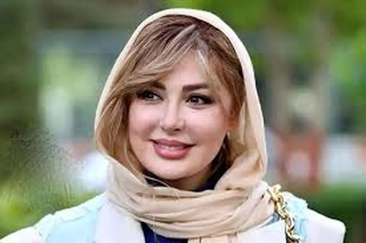 عکس| سفر زمان؛ «نیوشا ضیغمی» در 45 سالگی در کنار «پوری بنایی» در یک مراسم خیریه - تصویر شاخص