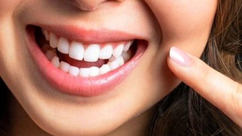 خوراکی های مفید برای سلامت دندان را بشناسید