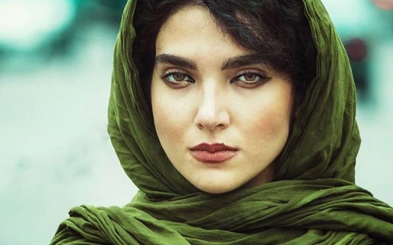 سارا رسول زاده