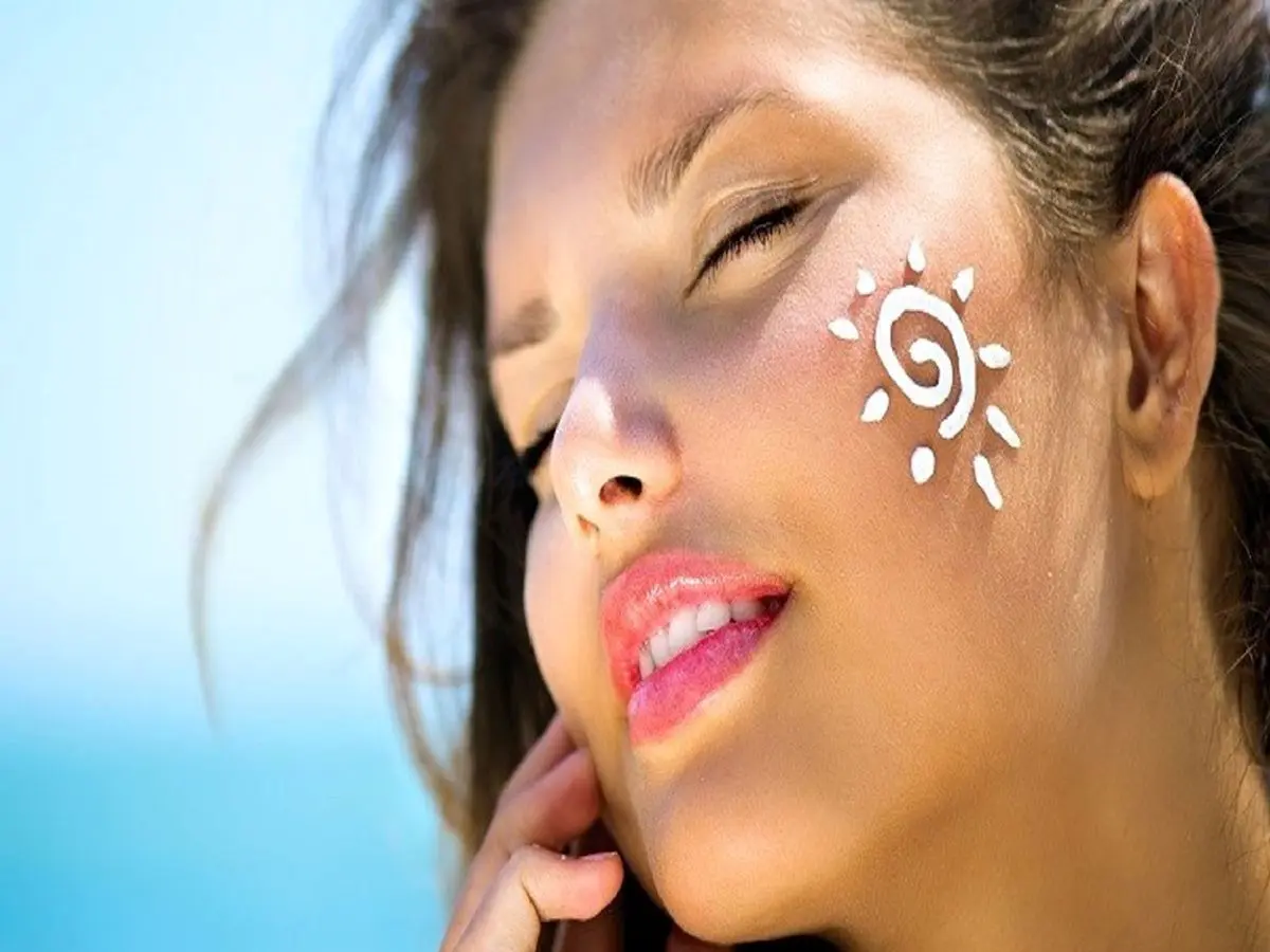 چه نوع ضدآفتابی بخریم؟ + توصیه متخصصان - تصویر شاخص