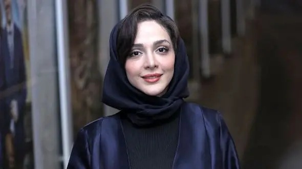 میکاپ مخفی المیرا دهقانی مورد توجه قرار گرفت؛ کار میکاپ آرتیستش عالیه